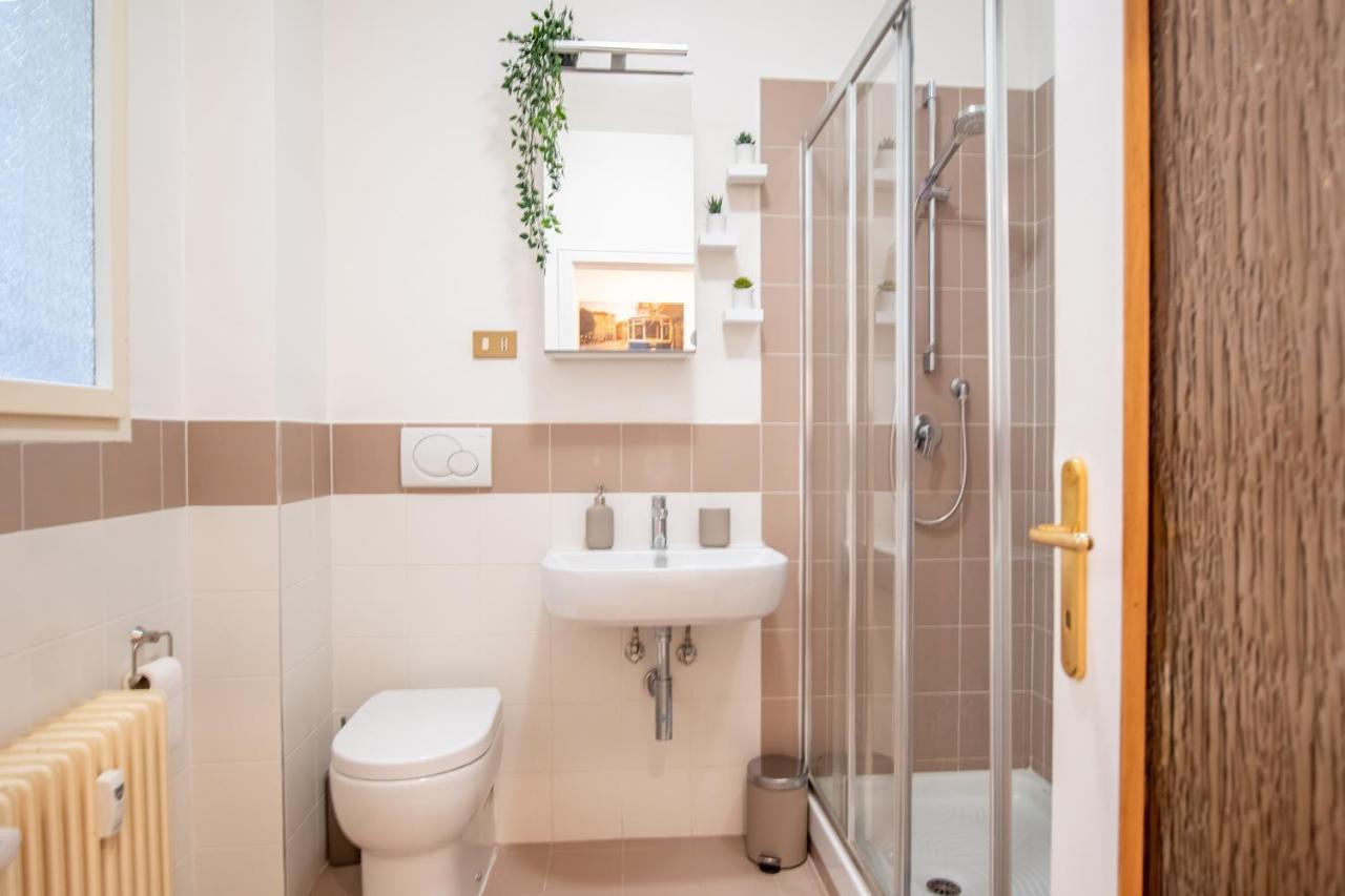 Casa Viale XX Settembre Apartment Триест Екстериор снимка